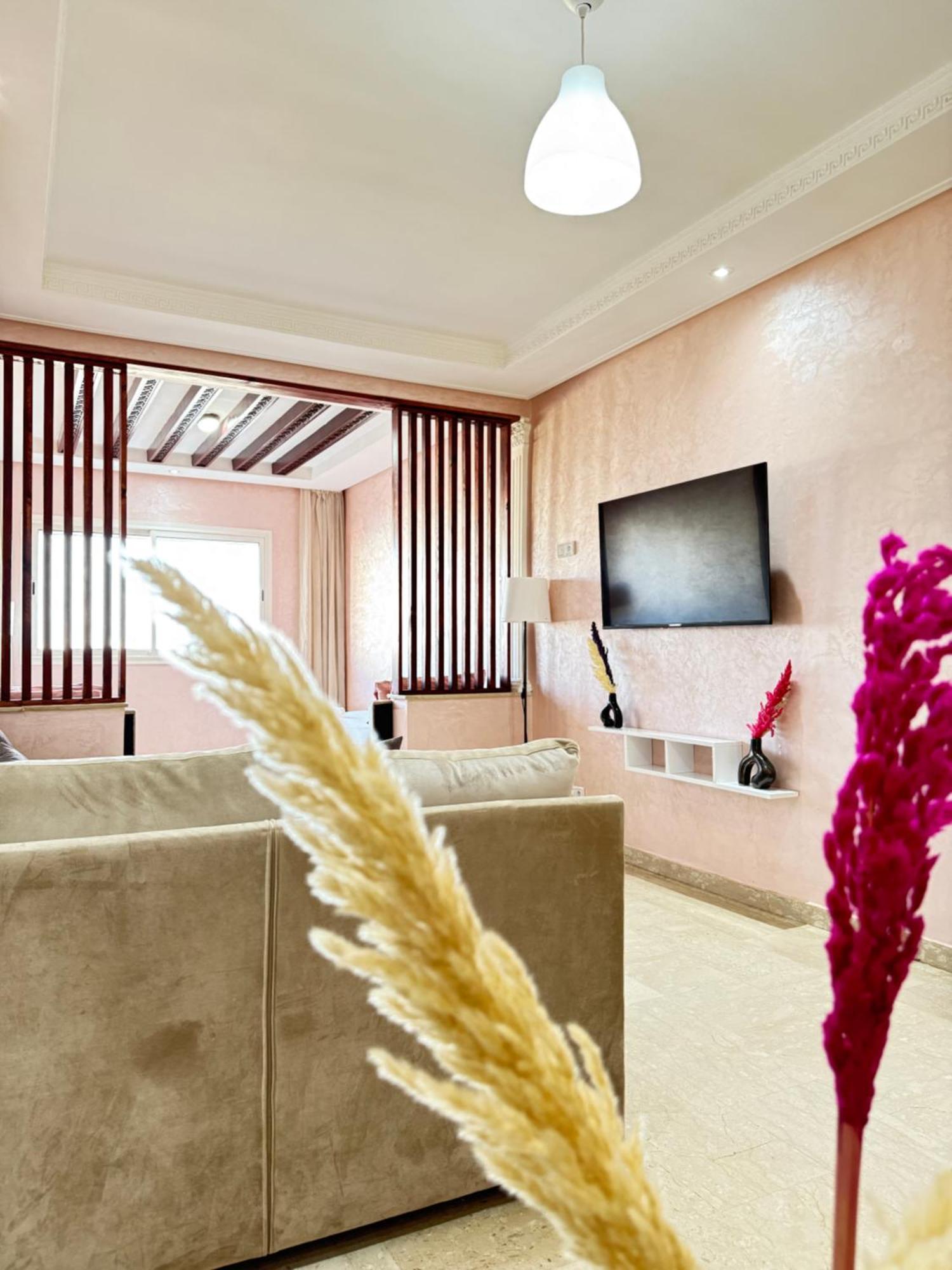 Suitouiss - Agdal 2 - A 2 Minutes De La Gare De Train Tgv Apartment *